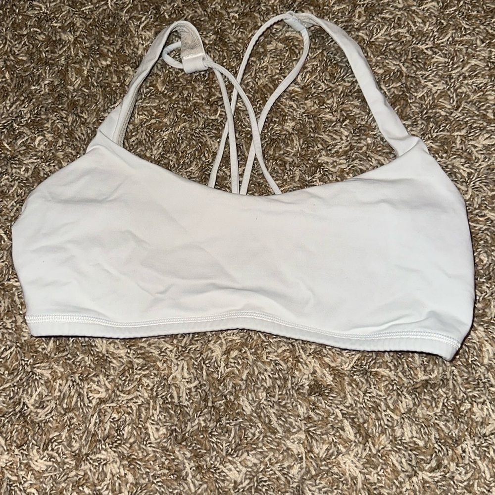 Lululemon sports bra